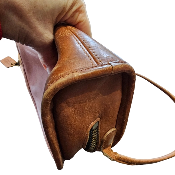 Vintage COACH Brown Half Moon Purse Pocket book USA Kimball - Picture 5 of 13